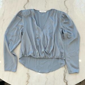 Top with shoulder padding